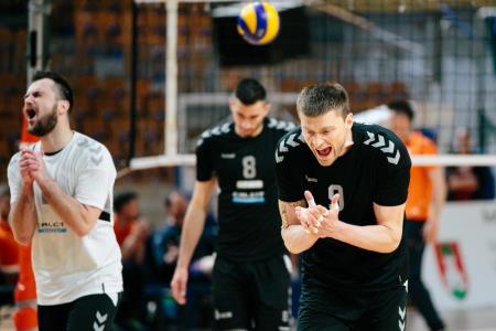 V finalu so povedli Ljubljančani 2